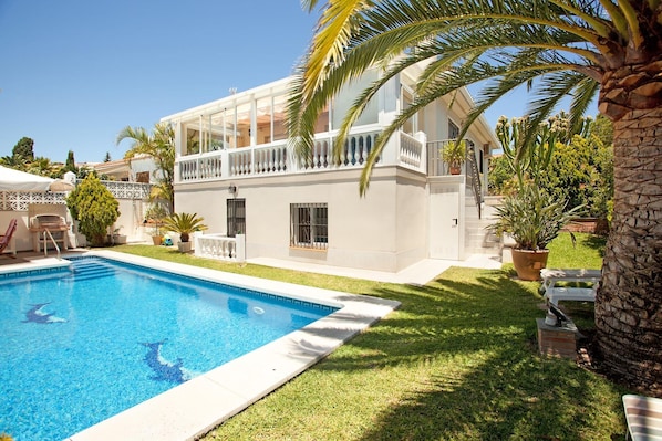 Holiday Home Swimming Pool