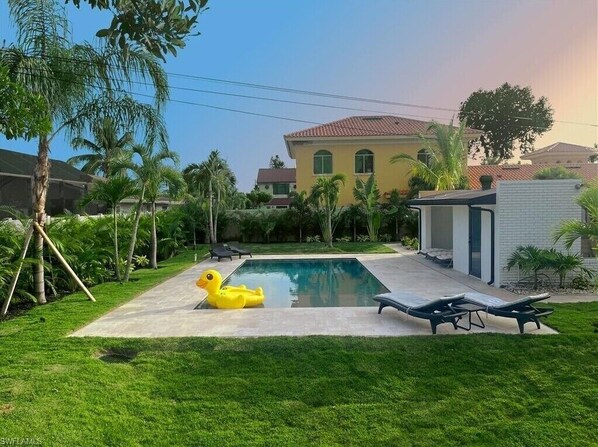 Pool
