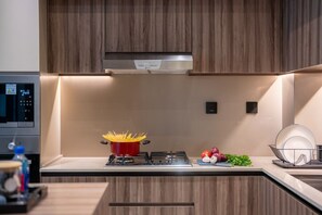 Fully equipped kitchen for all your cooking needs