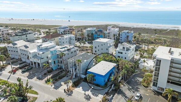Aerial view of location and proximity to beach