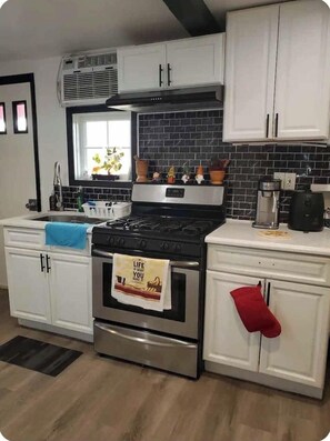 share kitchen 