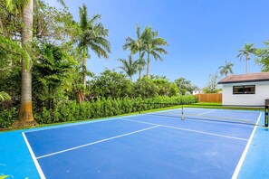 Biscayne River Home: Pool & Pickleball Fun (7511)