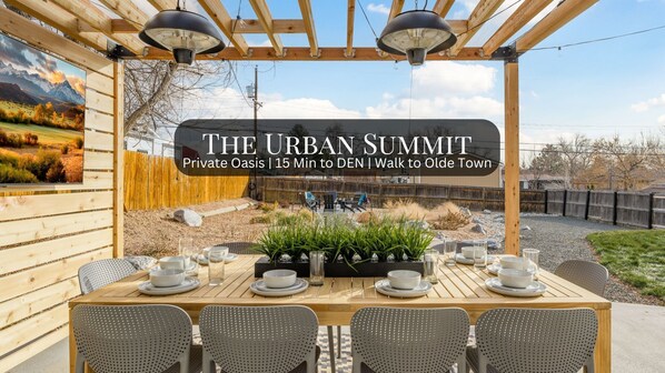 Outdoor dining