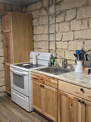 Full service kitchen