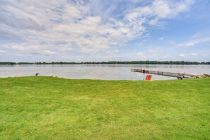 Shared Fire Pit & Boat Dock