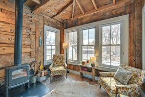 Living Room | 1st Floor | Free WiFi | Wood-Burning Stove | Baseboard Heat