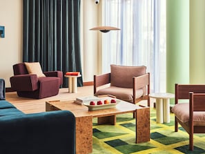 Sala de estar en el lobby