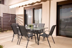 Harry Sea Side Family Apartment, Yerakini (2)