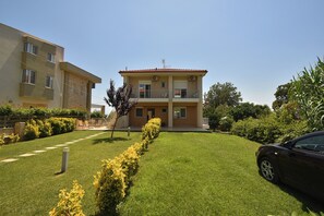 Lemon 2 Sea Side Ground Floor Apartment, Nikiti (3)