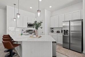 Fully-equipped kitchen