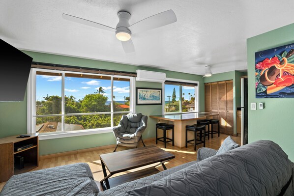 Top Floor Oceanview Corner Unit