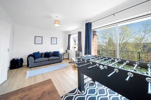 Spielezimmer