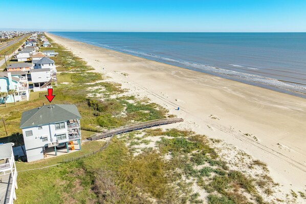 Beachfront Seaclusion