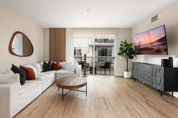 🛋️ Living Room - Spacious layout, smart TV, and cozy seating