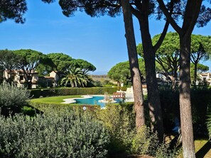 House next to Golf Pals, 800 mts to the beach. A/C. COSTA BRAVA
