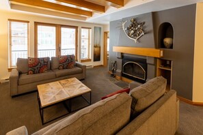 Architecture,Building,Furniture,Indoors,Living Room