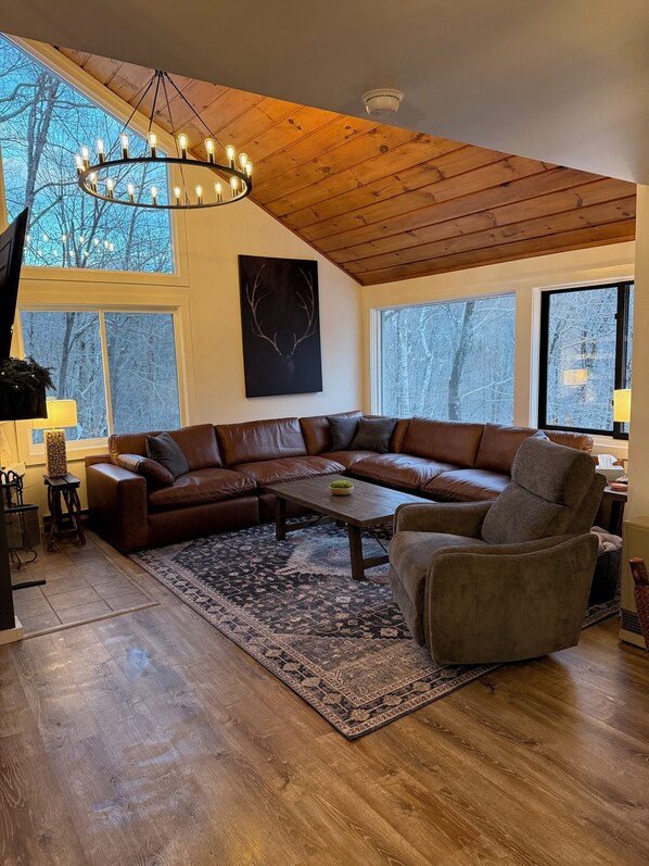 Large Livingroom