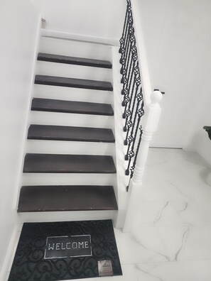 staircase to apartment 