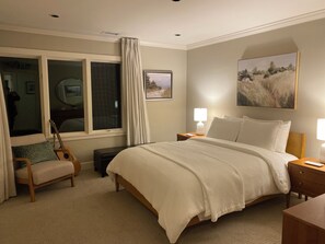 Queen bed