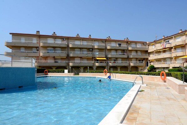 Holiday Home Swimming Pool