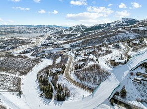 Home Highlights - Ski-in/Ski-out to DVR Jordanelle Ski Run