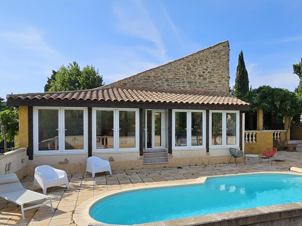 Holiday Home Swimming Pool