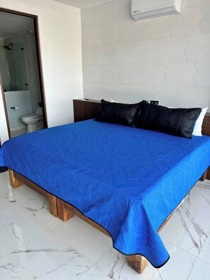 Master Bedroom King size bed