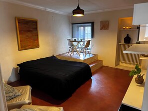 Pilgrim room 1