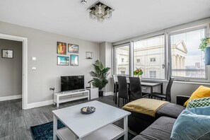 Contemporary city apartment with sleek kitchen, large windows, and open-plan comfort—ideal for stylish stays in central Brighton