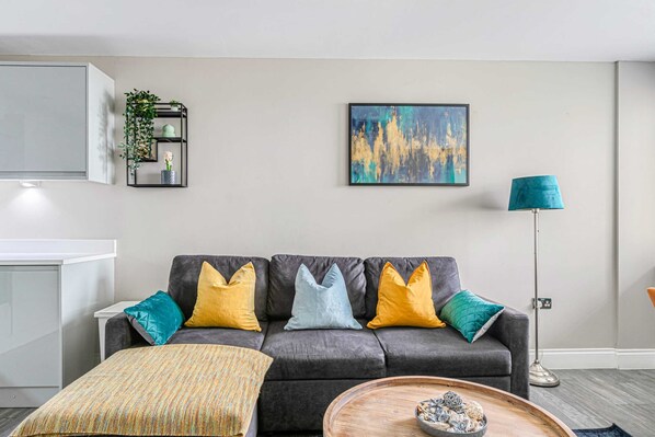Whether you're watching a movie, playing a board game, or simply chatting, this comfortable and welcoming space will surely be a hit with everyone.