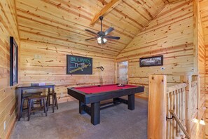 Loft game area