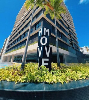 施設の正面