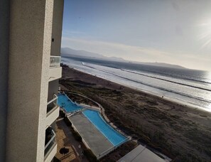 Balcony / Terrace,Lake view,Sea view,Bird's eye view