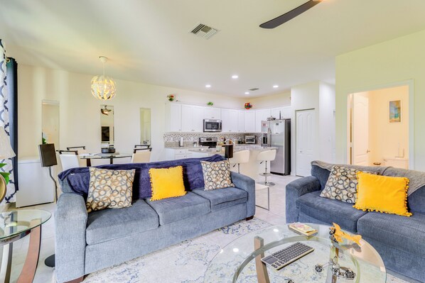 Vero Beach Vacation Rental | 3BR | 2.5BA | 1,641 Sq Ft | Small Step for Entry