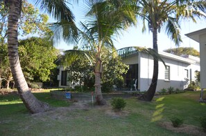 Looking towards house from NE approach