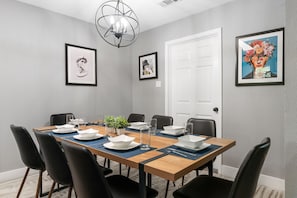 Enjoy large dinners with friends 