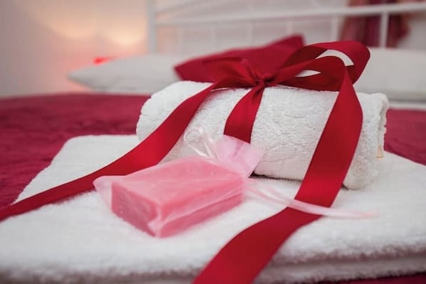 Bathroom amenities