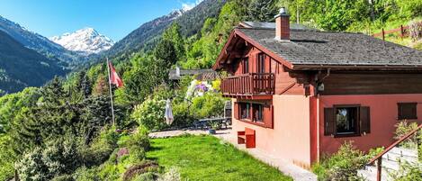 Mountainous Landforms, Mountain, House, Natural Landscape, Hill, Highland, Mountain Range, Rural Area, Landscape, Cottage