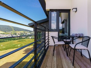 Apartment, Residential Area, Condominium, Commercial Building, Mixed-Use, Parking, Family Car, Balcony, Brutalist Architecture