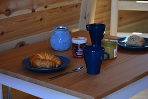 Breakfast meal
