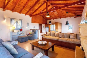 Interior space - cozy and bright