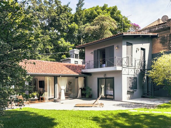 Fachada
Jardim