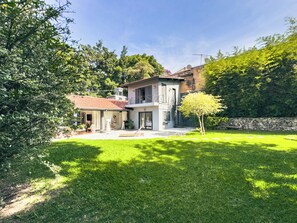 Fachada
Jardim