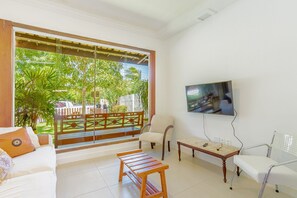 Living Room,Balcony / Terrace