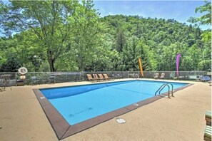 When you stay at our cabin you have access to a community pool!
