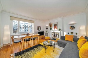 Living/dining room, views of the garden double sofa bed sleeping 2 people, TV
