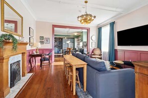 Living room leading to the kitchen