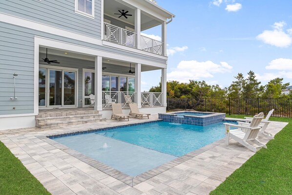 The Large Pool Can Be Heated For An Additional Fee