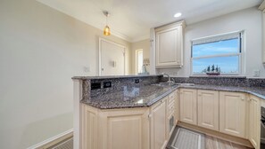 909 (19)_MLS (1).jpg