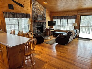 Great Room
Main Floor